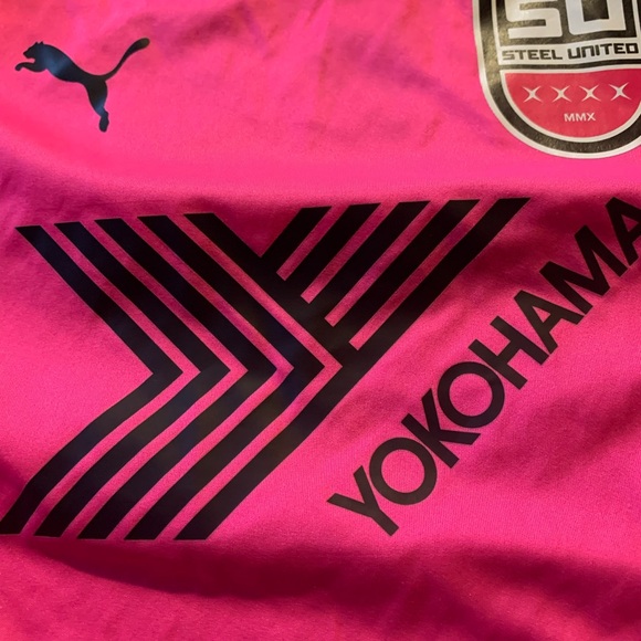 Puma Women's Bright Pink Short Sleeve Tee Size Medium - Picture 12 of 13